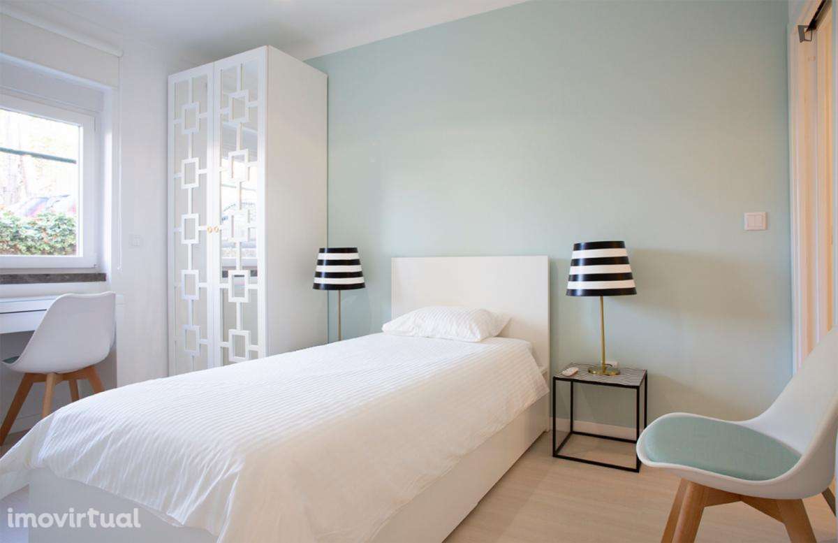Quarto - localizado em Carcavelos Lisbon - Grande imagem: 2/22