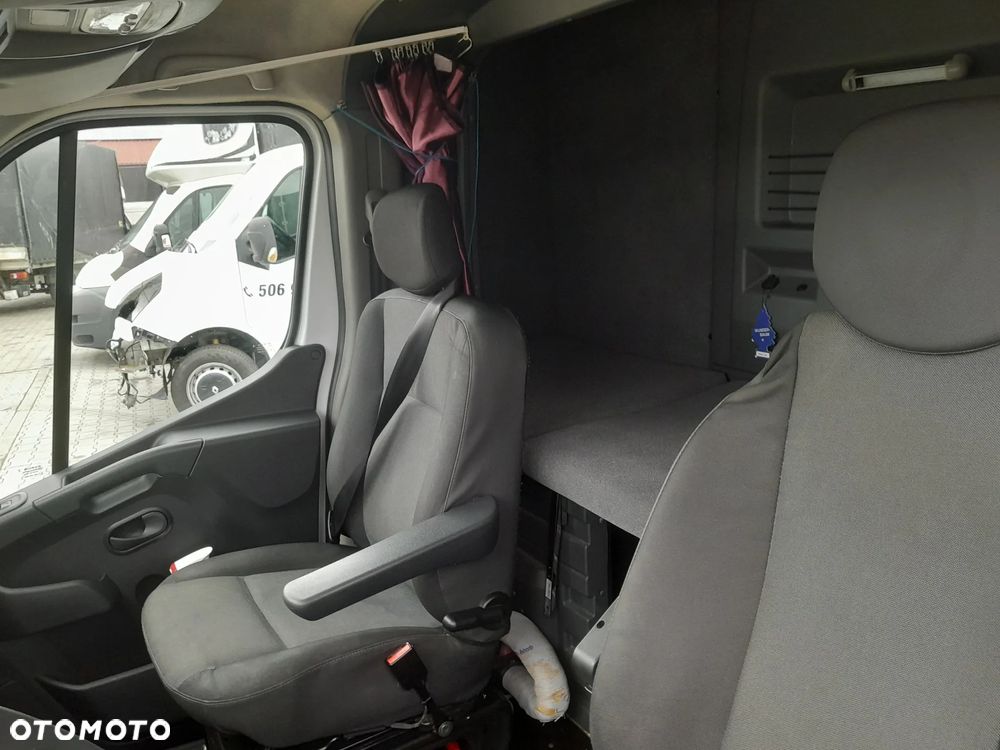 Renault Master III - 7