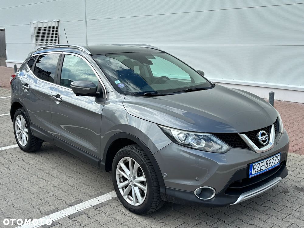 Nissan Qashqai 1.2 DIG-T Tekna EU6 - 10