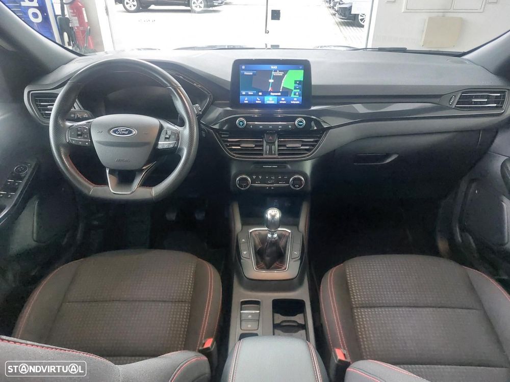 Ford Kuga 1.5 EcoBoost ST-Line - 40