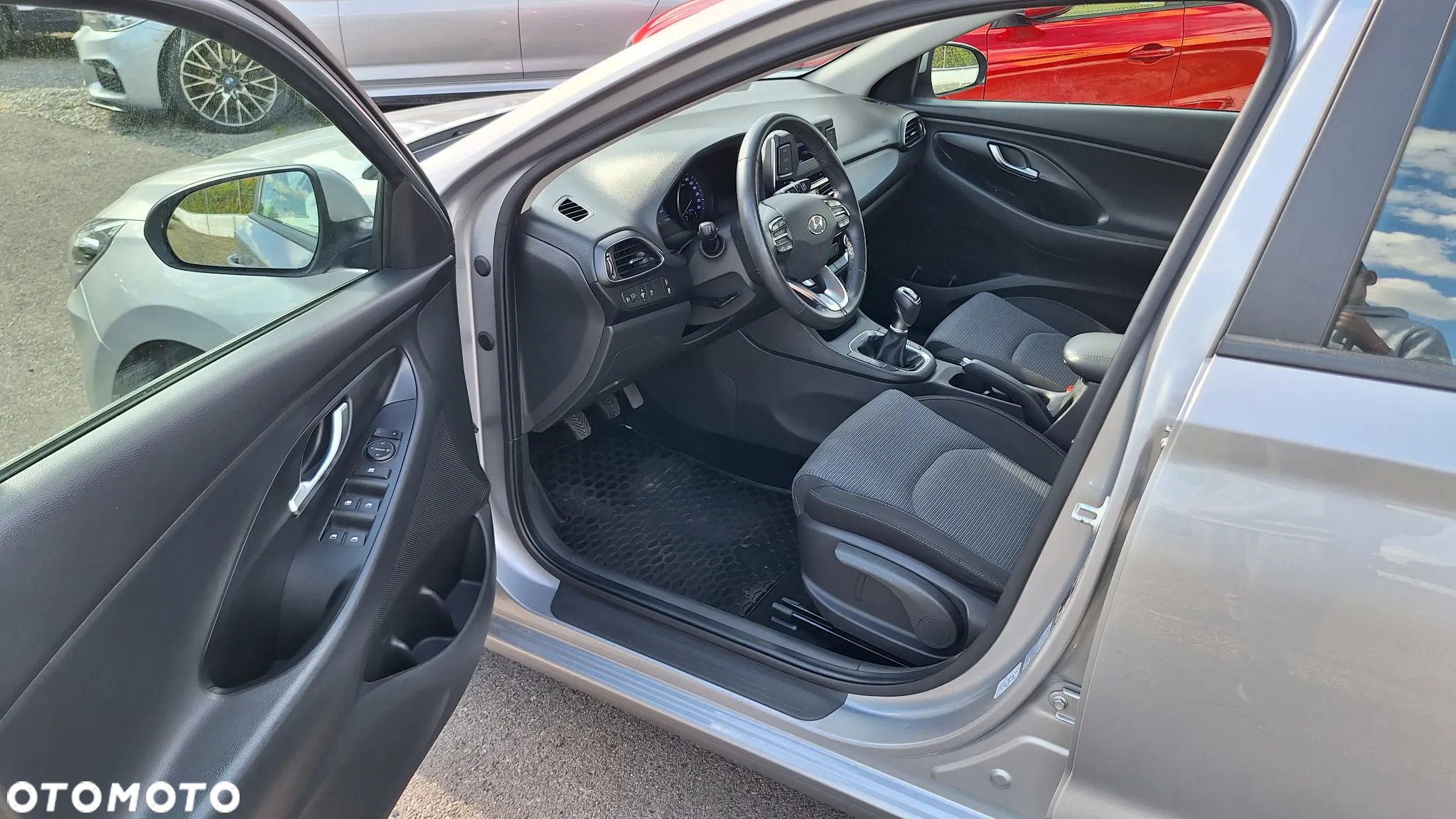 Hyundai i30 1.5 DPI Classic + - 11