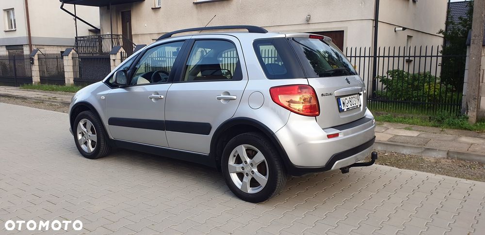 Suzuki SX4 1.6 VVT 4x4 Comfort - 7