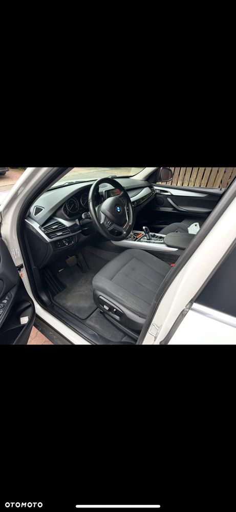 BMW X5 xDrive25d - 13