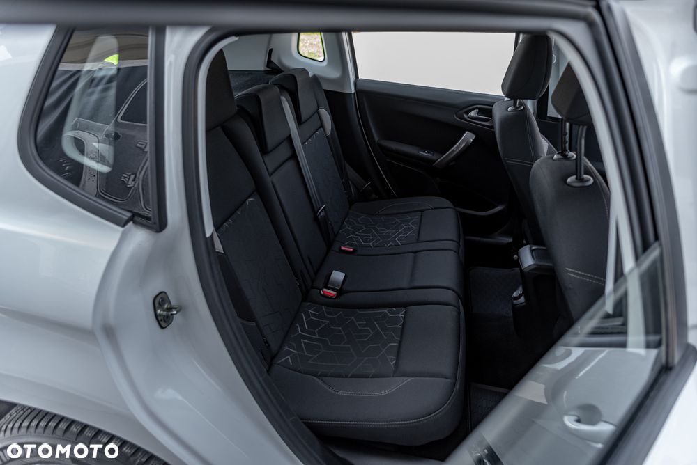 Peugeot 2008 1.2 Pure Tech Active EU6 - 19