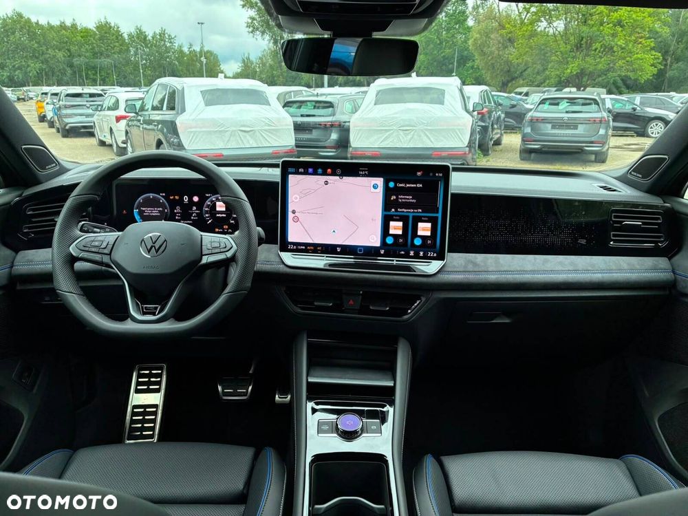 Volkswagen Tiguan - 13