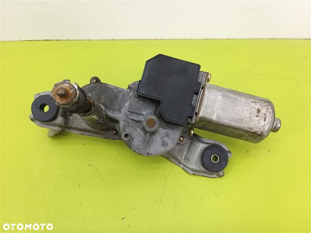 Silniczek wycieraczki tył Toyota Corolla  E12 2001-2007 5DRZWI HATCHBACK - 4