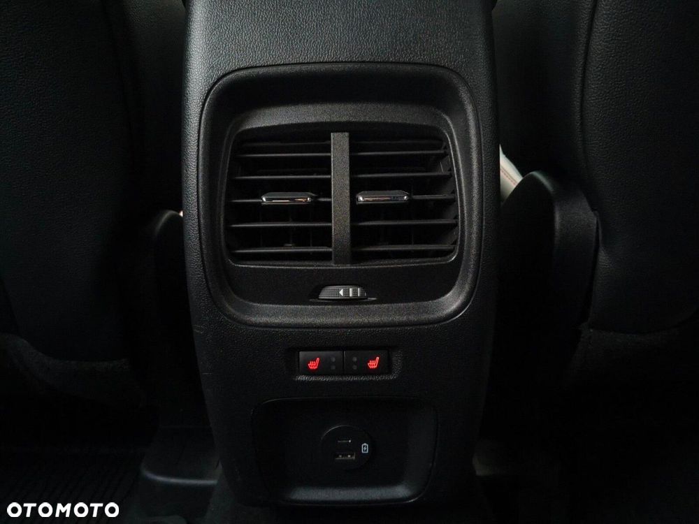 Ford Kuga 2.0 EcoBlue AWD ST-Line X - 29