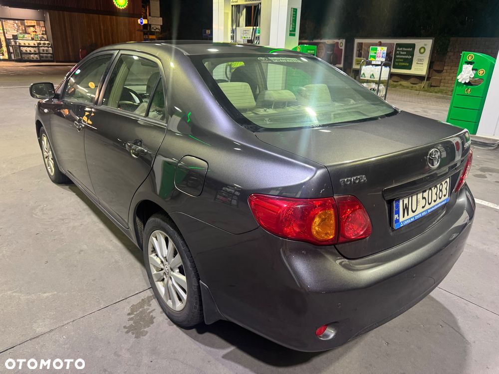 Toyota Corolla 1.6 VVT-i Prestige MM - 3