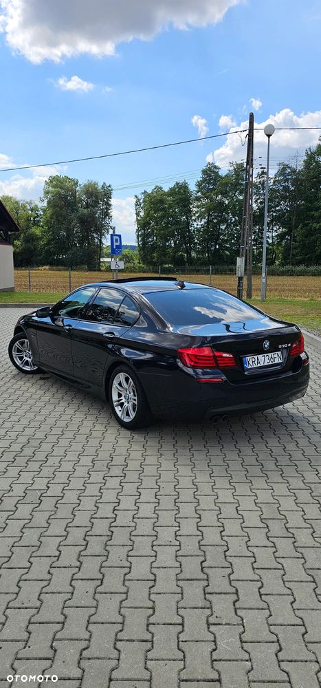 BMW Seria 5 530d xDrive Sport-Aut - 5