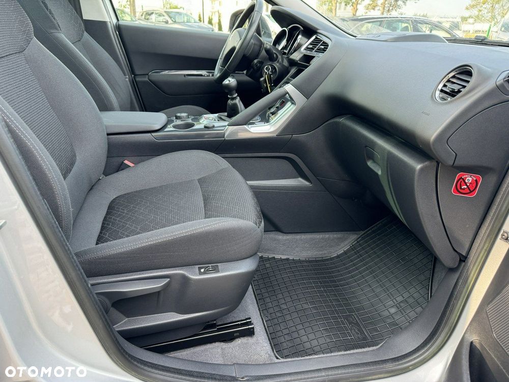 Peugeot 3008 2.0 BlueHDi Style - 30