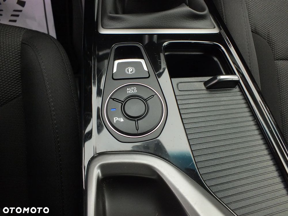 Hyundai i40 i40cw 1.6 Fifa World Cup Edition - 13