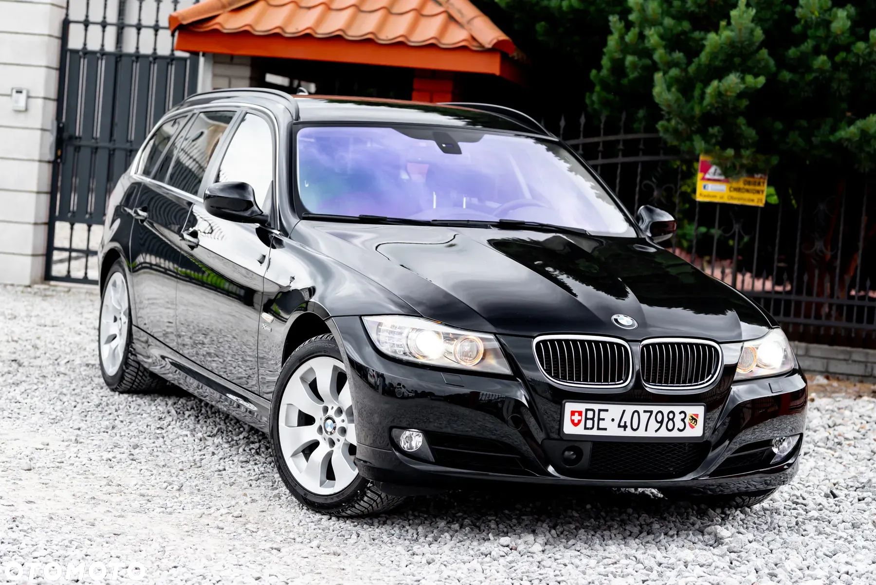 BMW Seria 3 325i xDrive Touring Edition Sport - 1