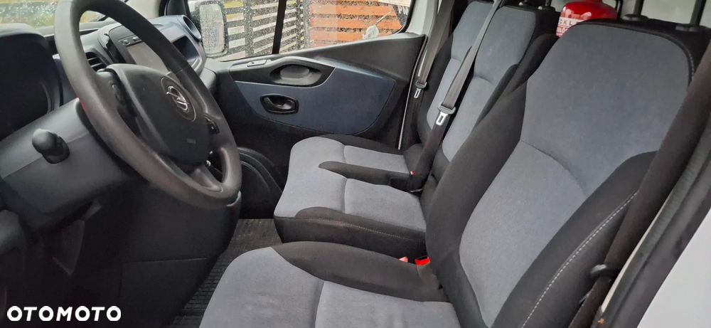 Opel Vivaro - 7