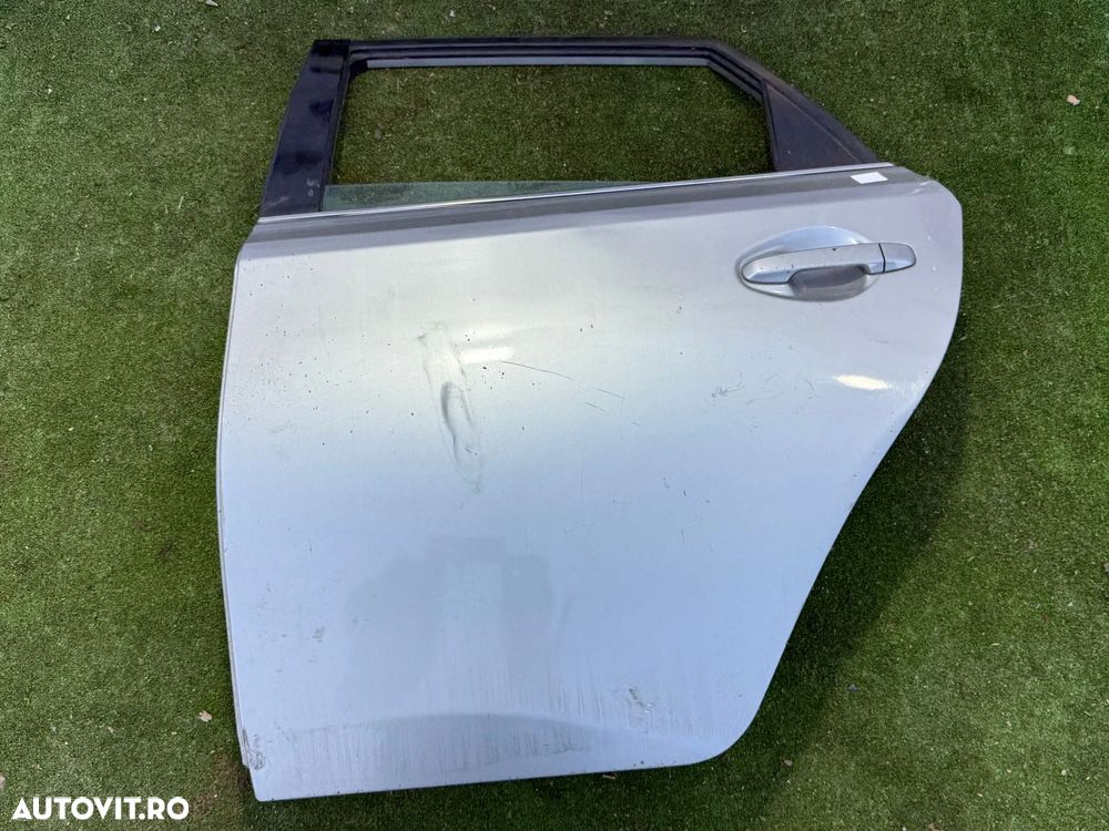 USA PORTIERA SPATE STANGA TOYOTA AURIS HYBRID 2013 1.6 BENZINA COD OEM 6711402180 / 6700402380 / HATCHBACK 2012-2018 - 5
