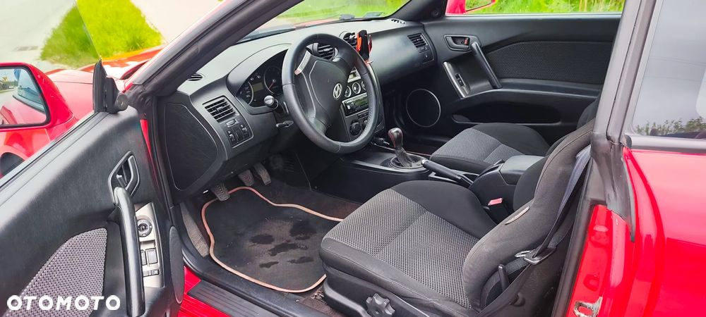 Hyundai Coupe 2.0 Middle - 11