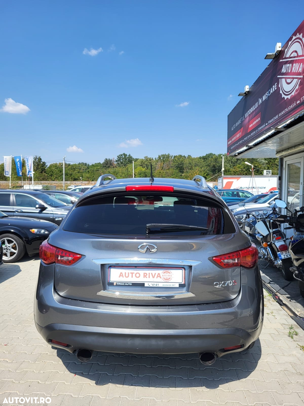 Infiniti Q70 3.0d S Premium - 5