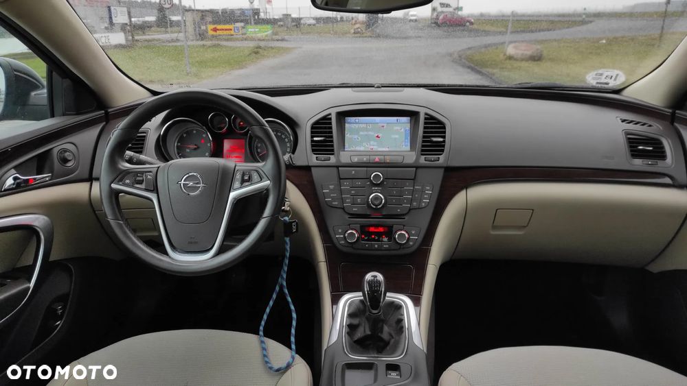 Opel Insignia 2.0 CDTI Cosmo - 8