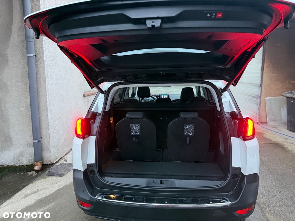 Peugeot 5008 2.0 BlueHDi Allure Pack S&S EAT8 - 20