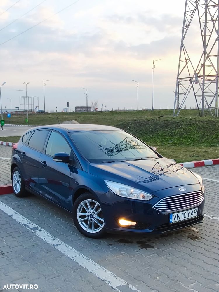 Ford Focus 1.0 EcoBoost Start-Stopp-System TITANIUM DESIGN - 9