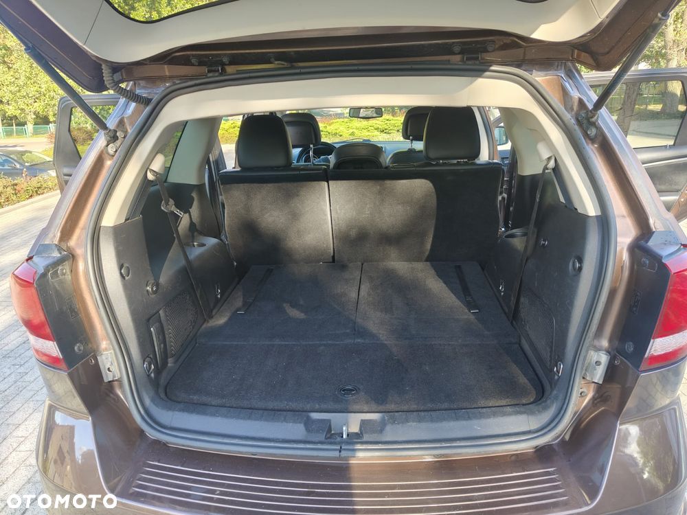 Fiat Freemont 2.0 Multijet Lounge AWD - 12
