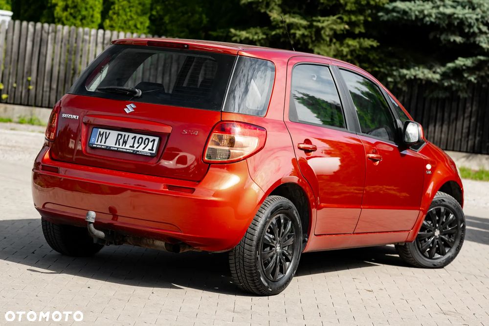 Suzuki SX4 1.9 DDiS DPF Streetline 4x2 Club - 5