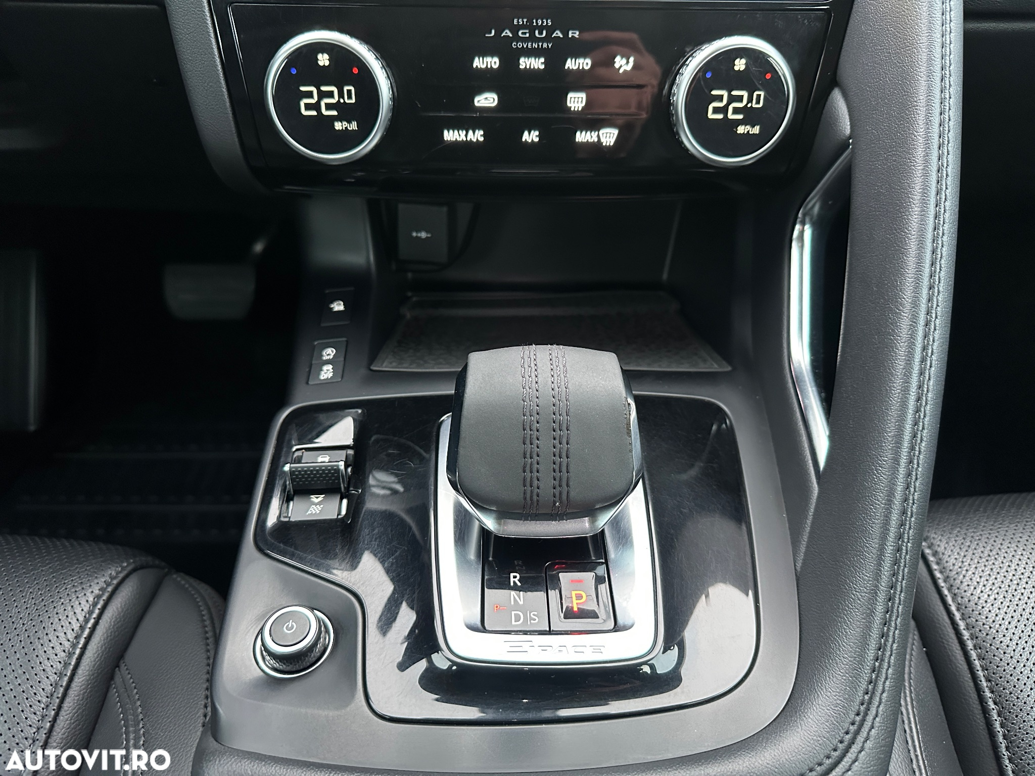 Jaguar E-Pace D165 AWD R-Dynamic - 5
