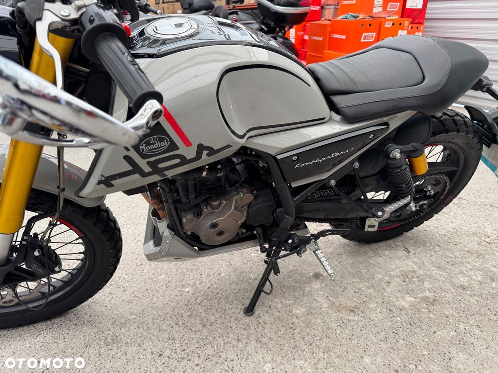 Mondial HPS 125 - 17