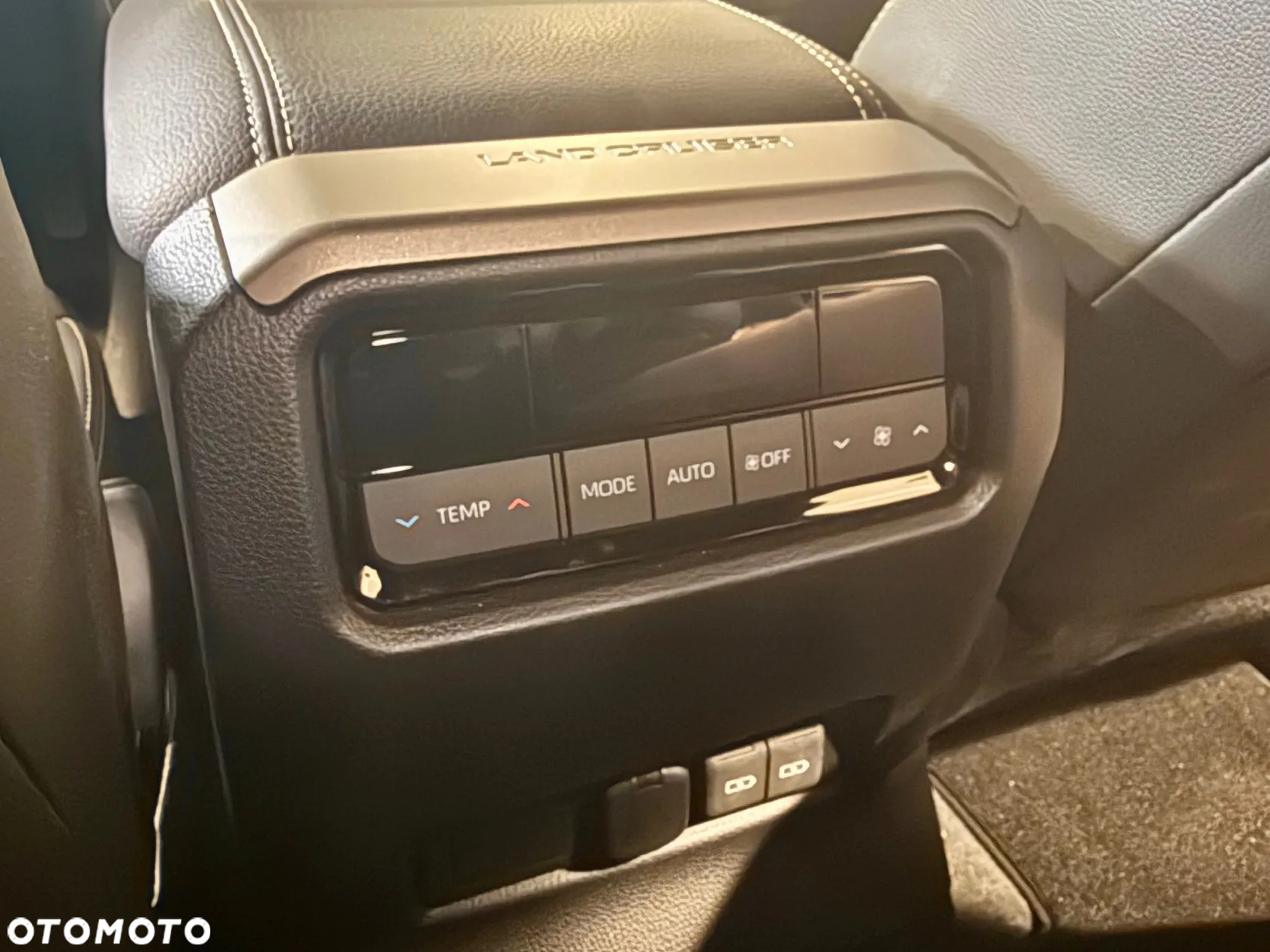 Toyota Land Cruiser LC 2.8 D-4D Invincible - 9