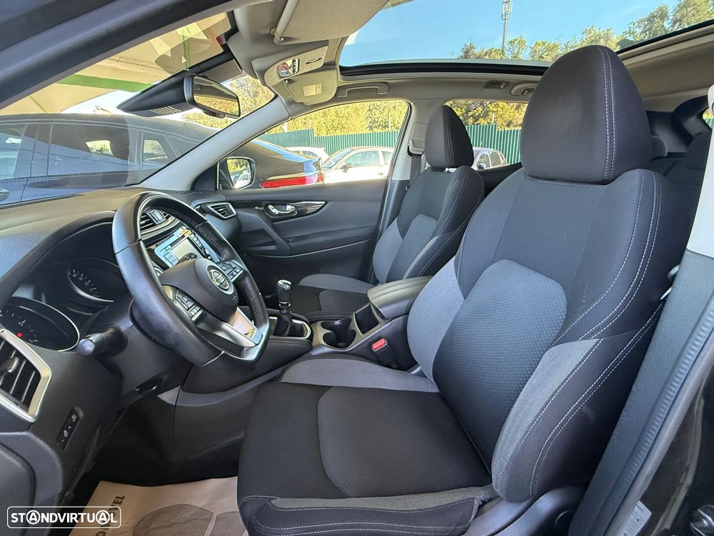 Nissan Qashqai 1.5 dCi Tekna Premium - 13