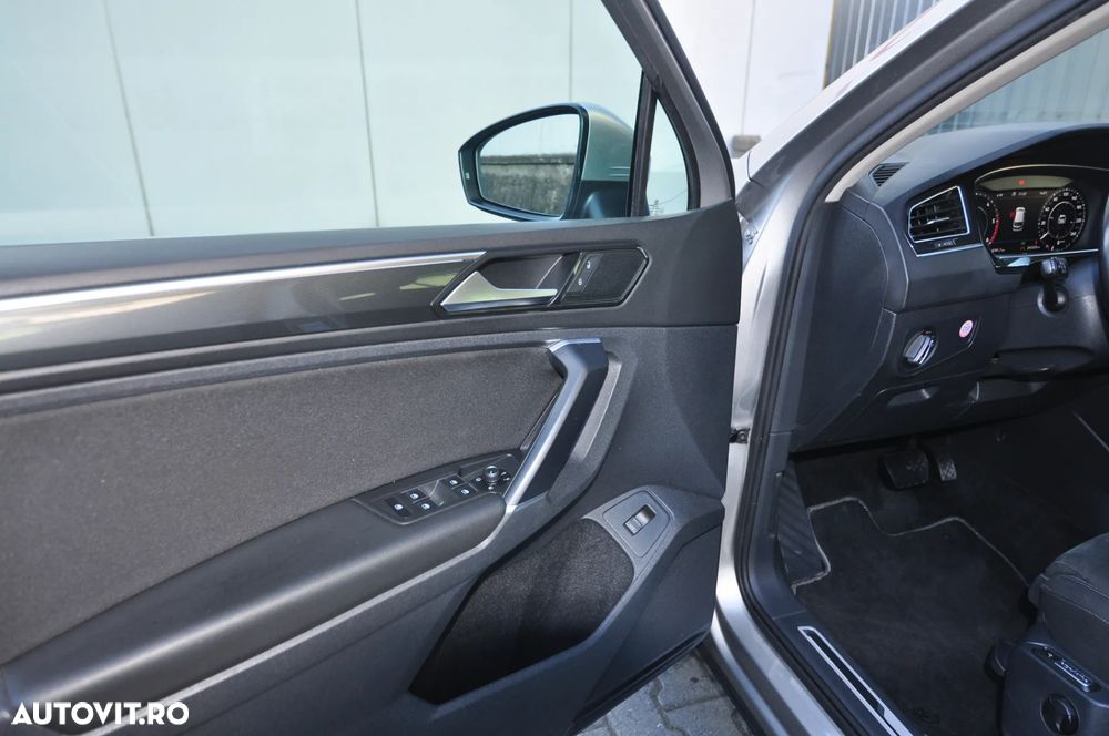 Volkswagen Tiguan 2.0 TDI 4Mot DSG Highline - 10