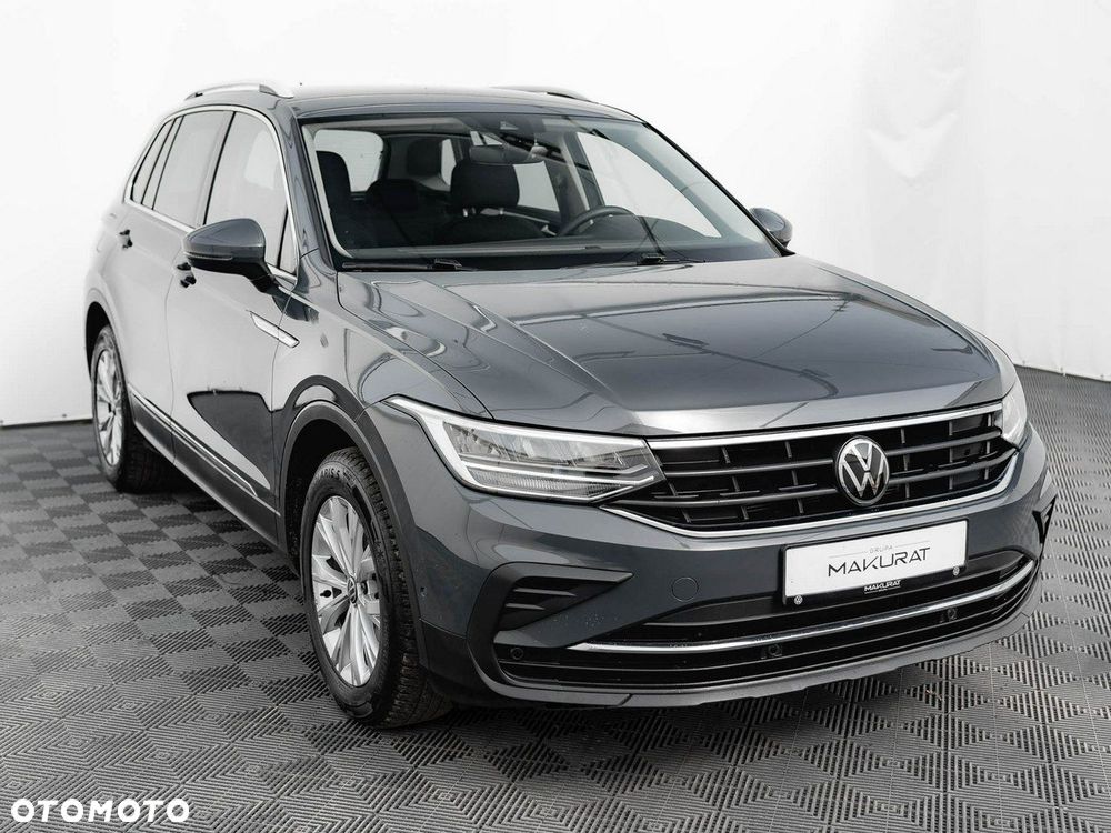Volkswagen Tiguan - 4