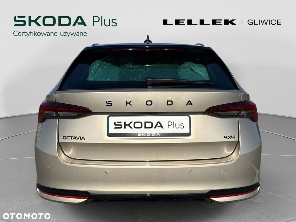 Skoda Octavia 2.0 TSI Sportline 4x4 DSG - 7