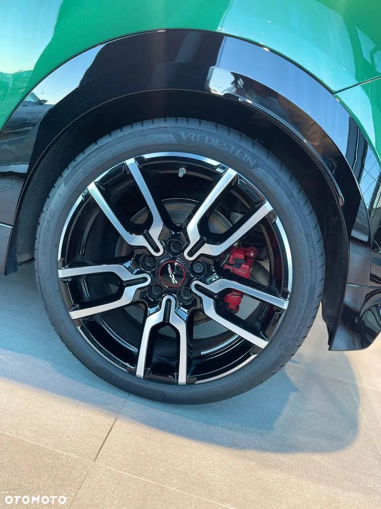 MINI John Cooper Works - 7