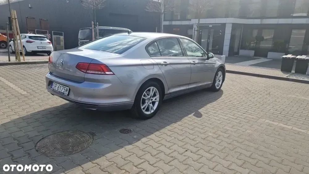 Volkswagen Passat ver-2-0-tdi-scr-trendline - 6
