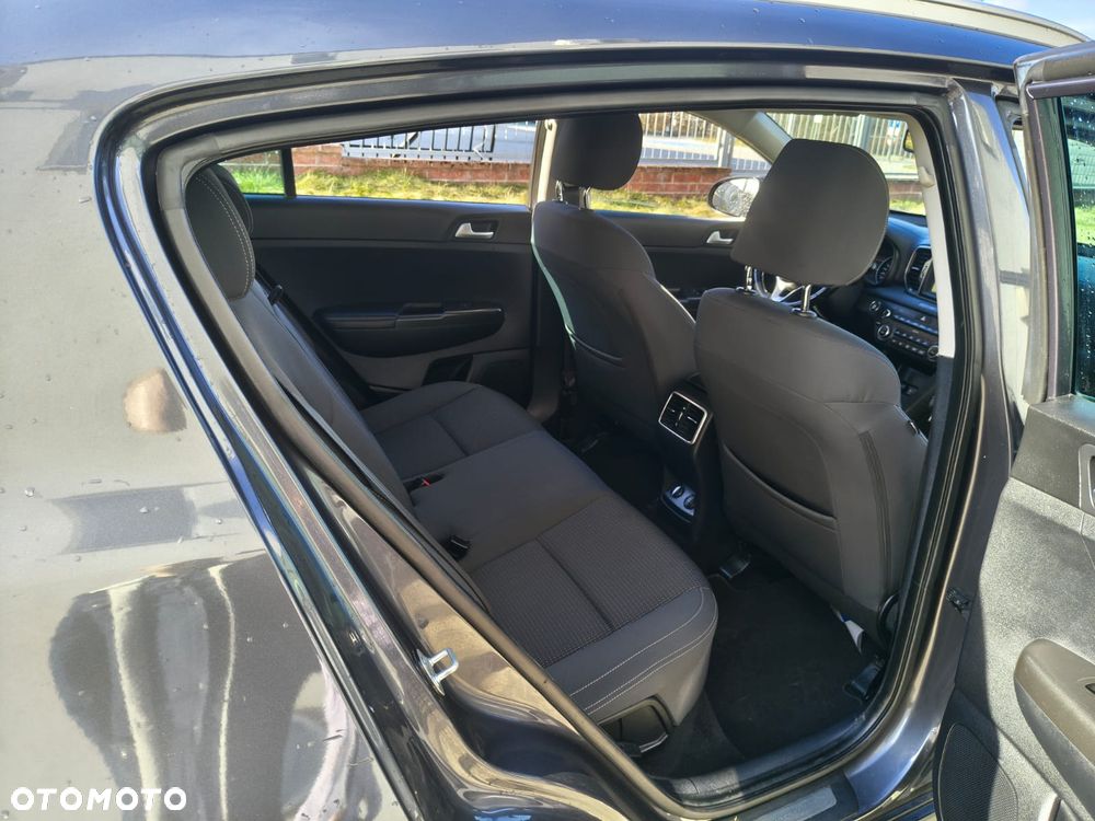 Kia Sportage 1.6 GDI 2WD ISG Spirit - 8