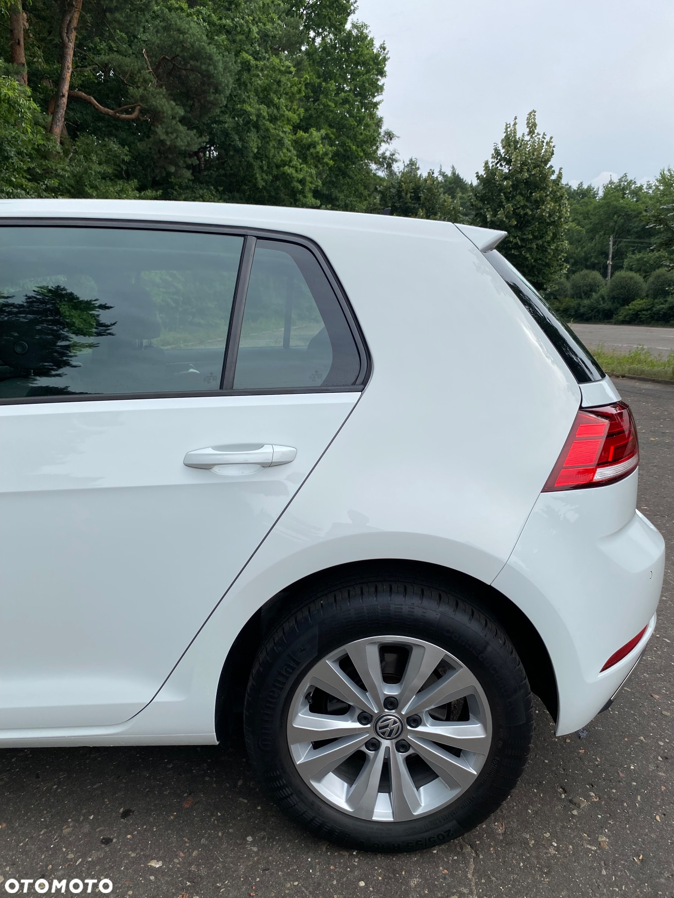 Volkswagen Golf VII 1.6 TDI BMT Comfortline - 14