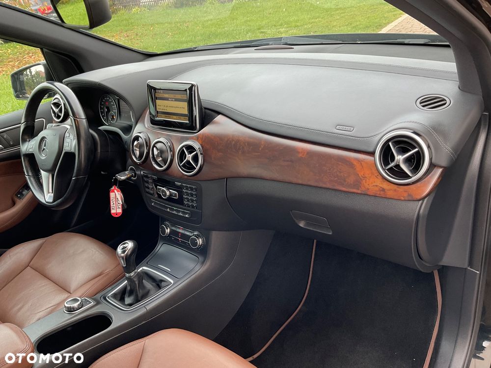 Mercedes-Benz Klasa B 180 CDI - 4