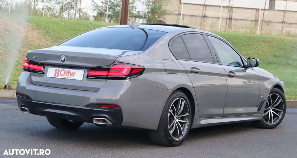 BMW Seria 5 520d xDrive Aut. M Sport Edition - 10