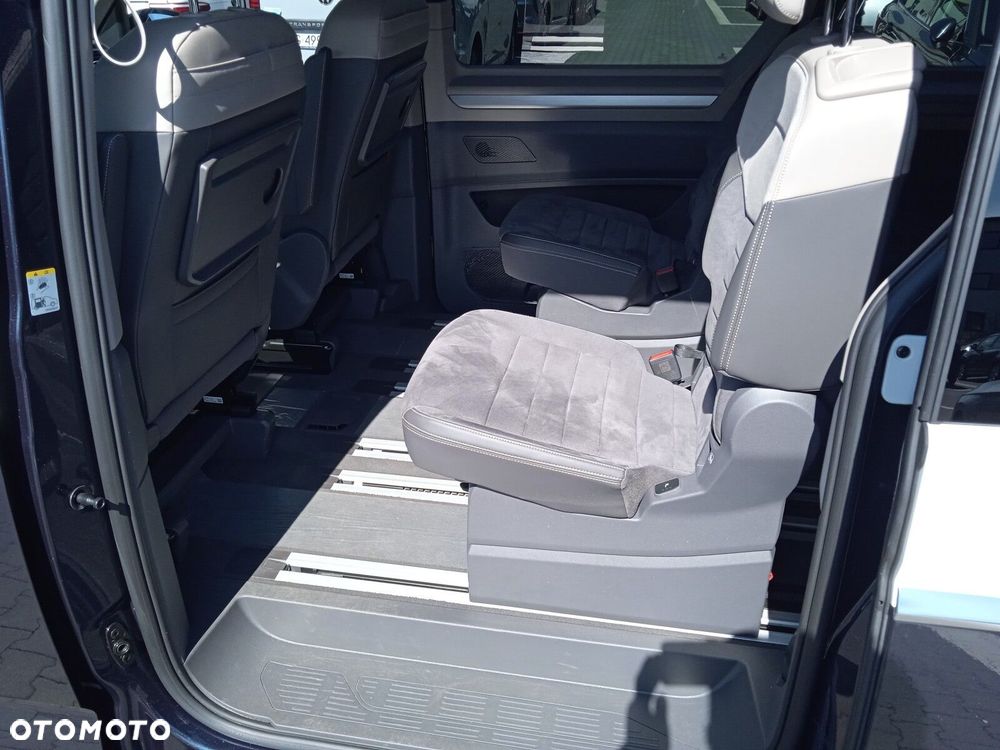 Volkswagen Multivan 2.0 TDI L2 Life DSG - 15