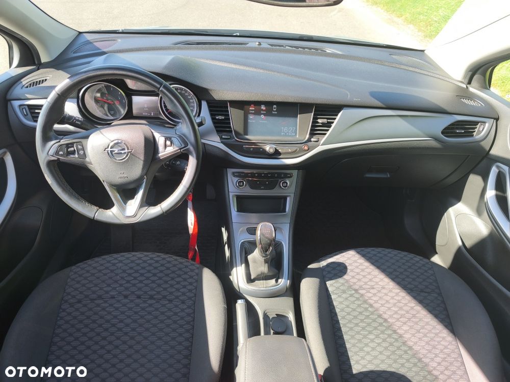 Opel Astra - 8