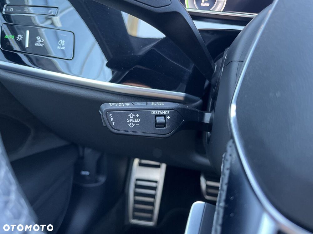 Audi A8 - 28