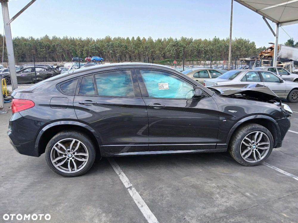 BMW X4 xDrive20d M Sport Edition - 4