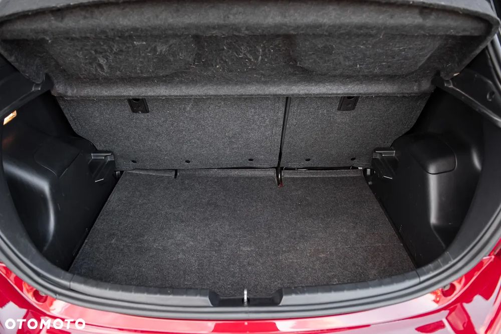 Toyota Yaris 1.33 Selection Platinum - 26