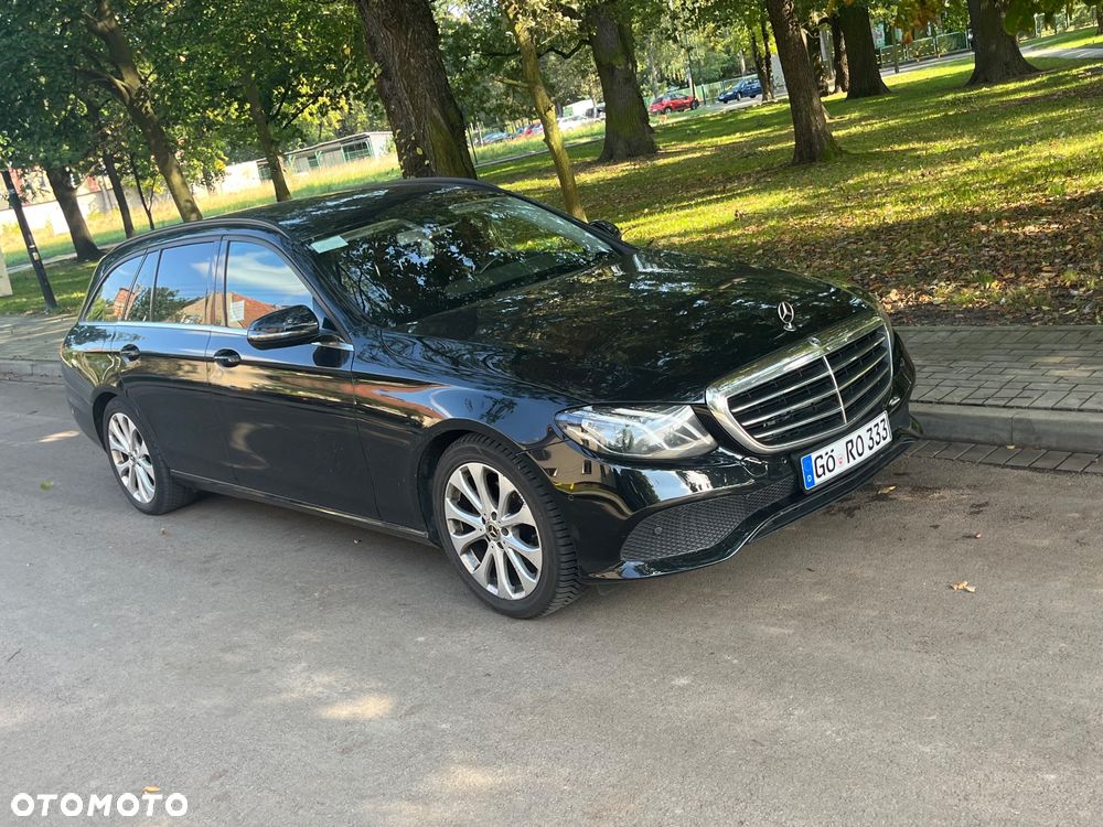 Mercedes-Benz Klasa E 220 d 9G-TRONIC - 1