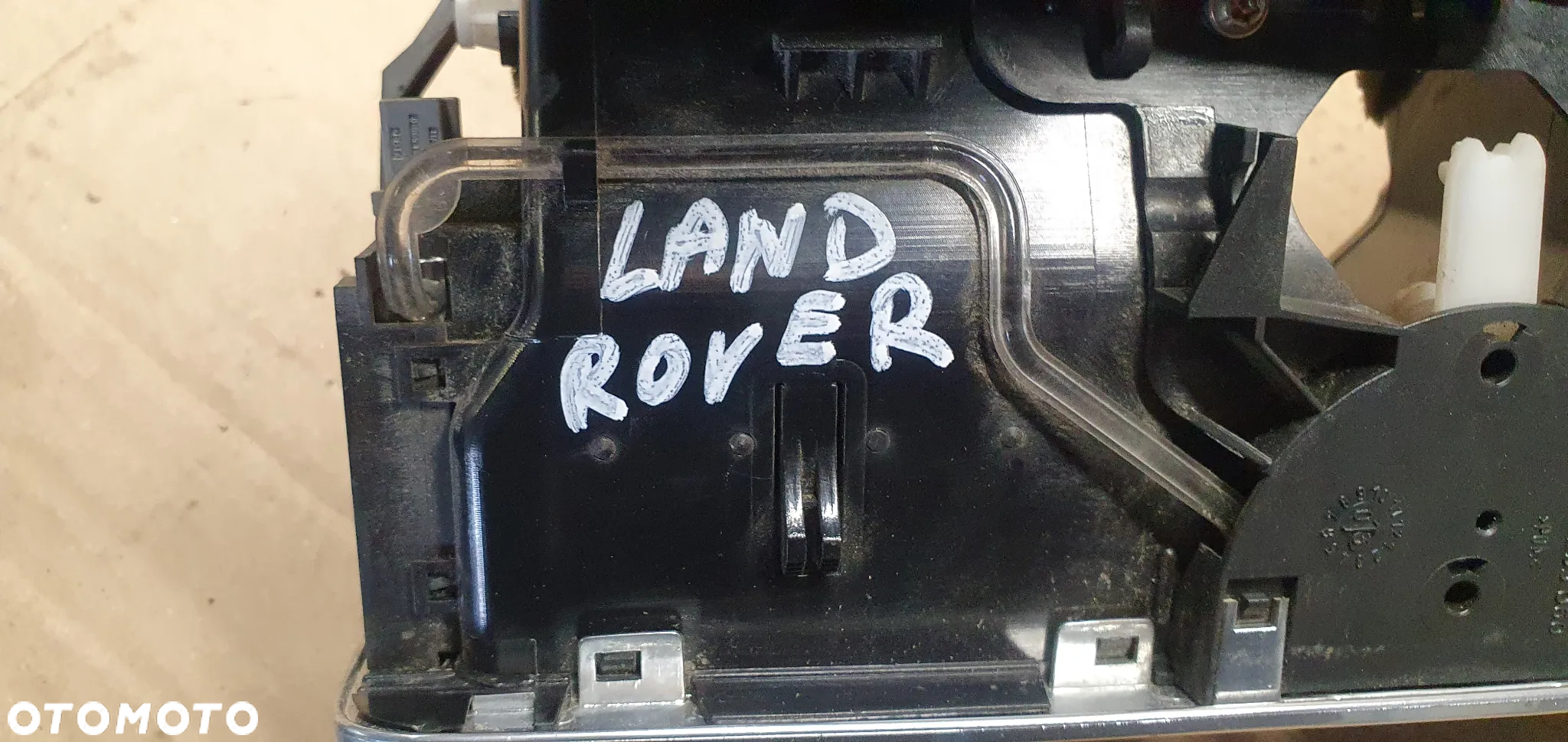 Kratka nawiewu środkowa Range Rover Vogue L322 JBD000022PUY - 8