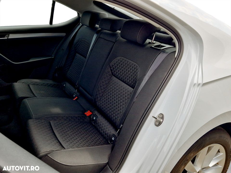 Skoda Superb - 20