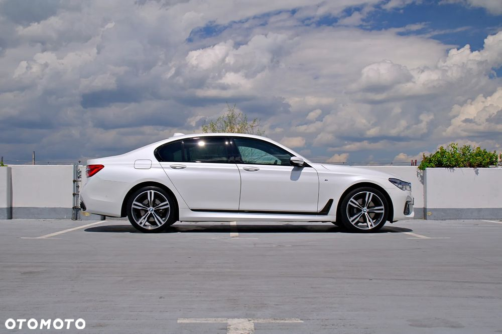 BMW Seria 7 740d xDrive - 16