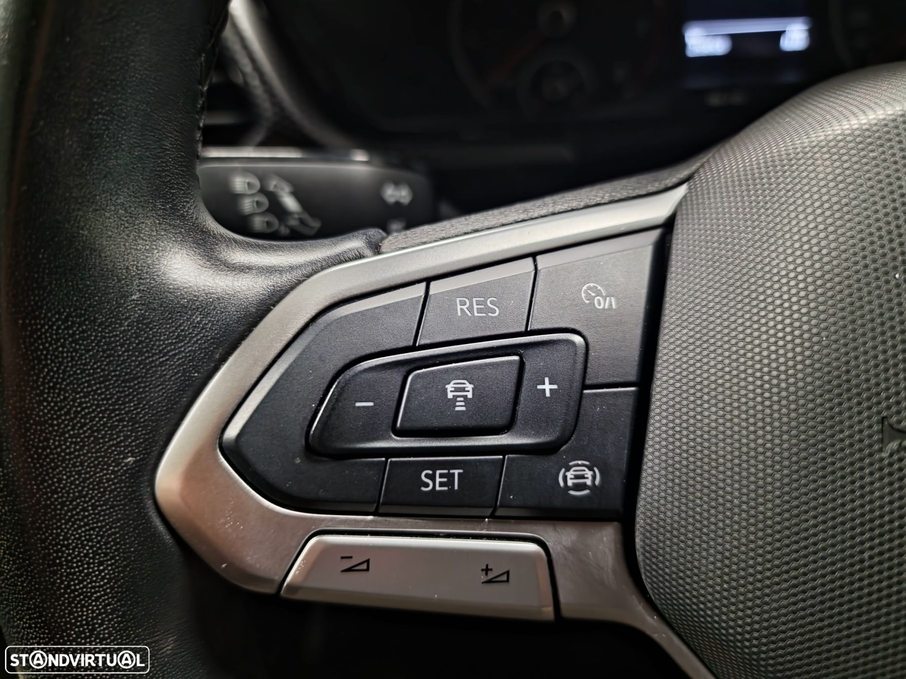VW T-Cross 1.0 TSI Life - 12