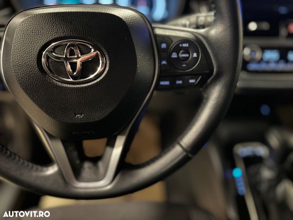 Toyota Corolla 1.8 Comfort - 12