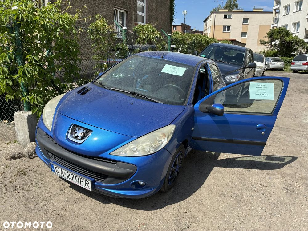 Peugeot 206 - 1